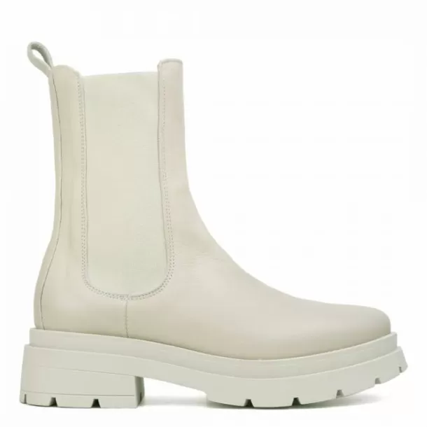 Donna KAMMI Combat C18