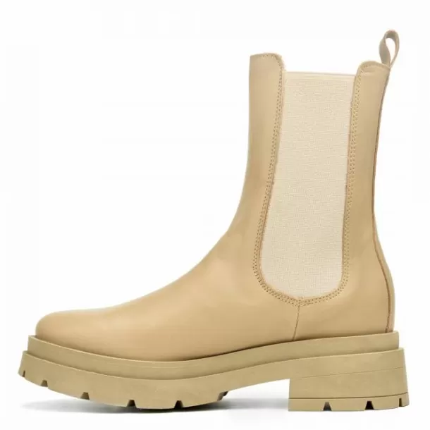 Donna KAMMI Combat C18