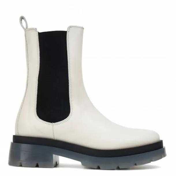 Donna KAMMI Combat C18 2020