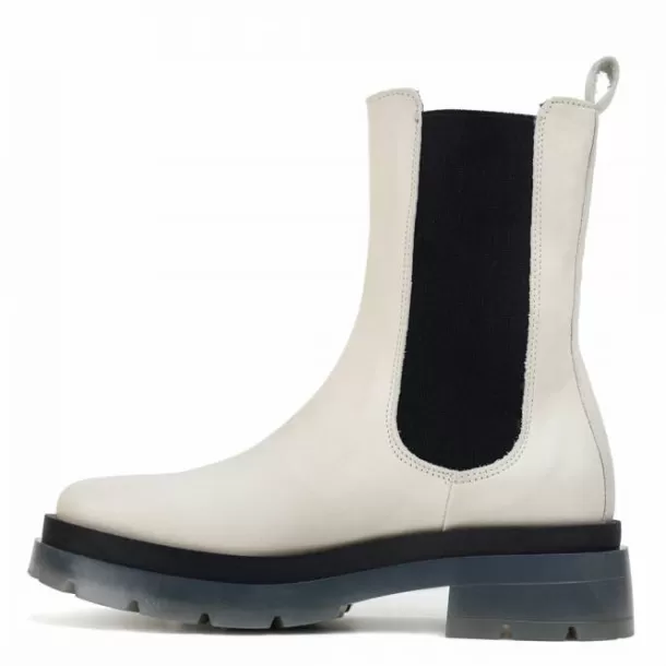 Donna KAMMI Combat C18 2020